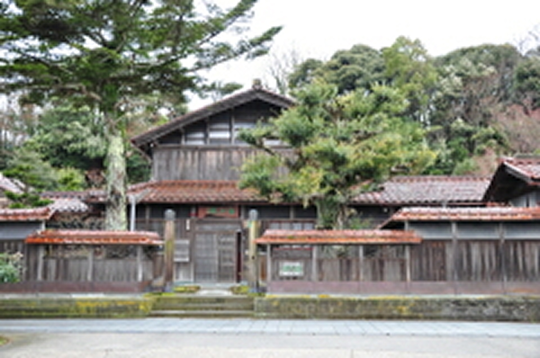 北前船主屋敷 蔵六園